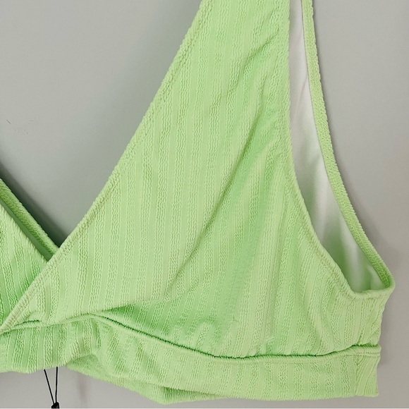 Pretty Little Things Lime Textured Bikini Top NWT Size 26 (US) - Picture 6 of 7